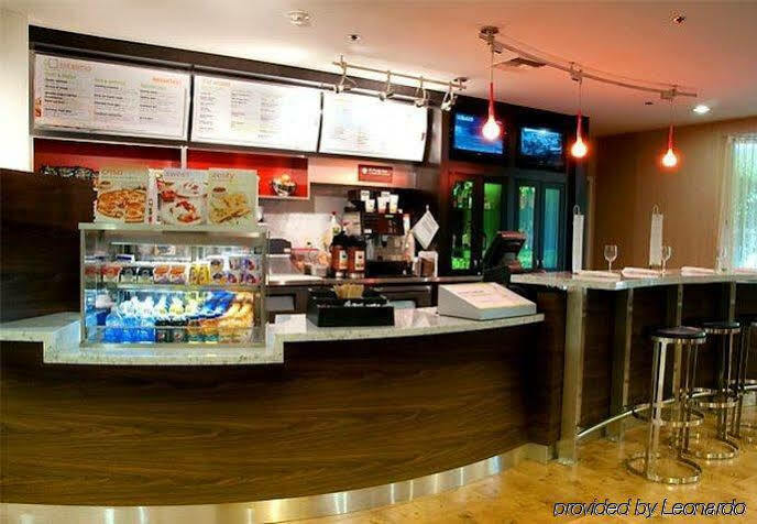 Courtyard By Marriott Stockton Exterior foto